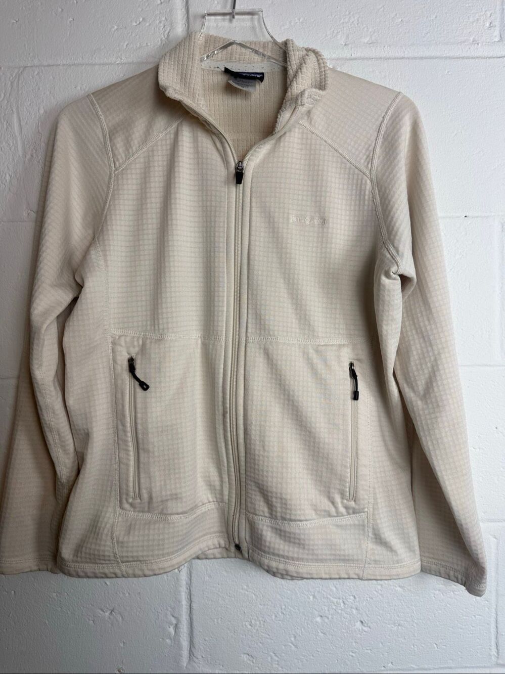 Patagonia Women’s R1 Full Zip Jacket M Ivory Polartec Power Dry Grid Fleece